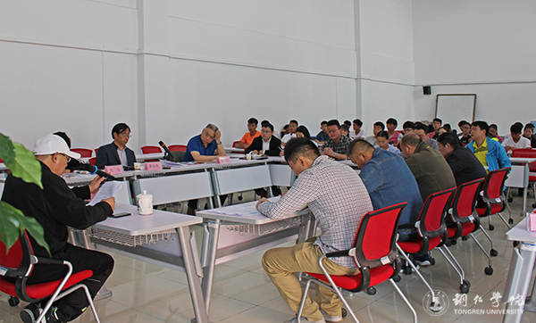 国家体育总局崔乐泉教授一行莅临伟德官网交流