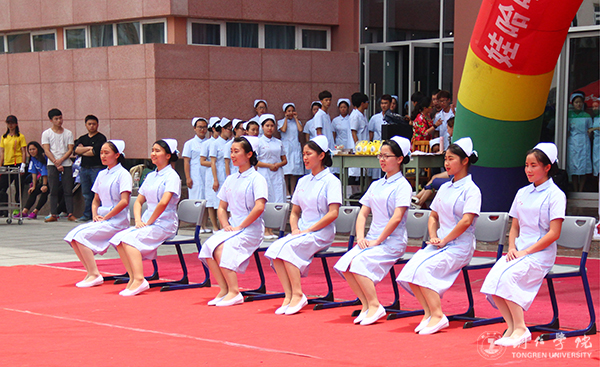 伟德官网举办“5·12国际护士节”活动